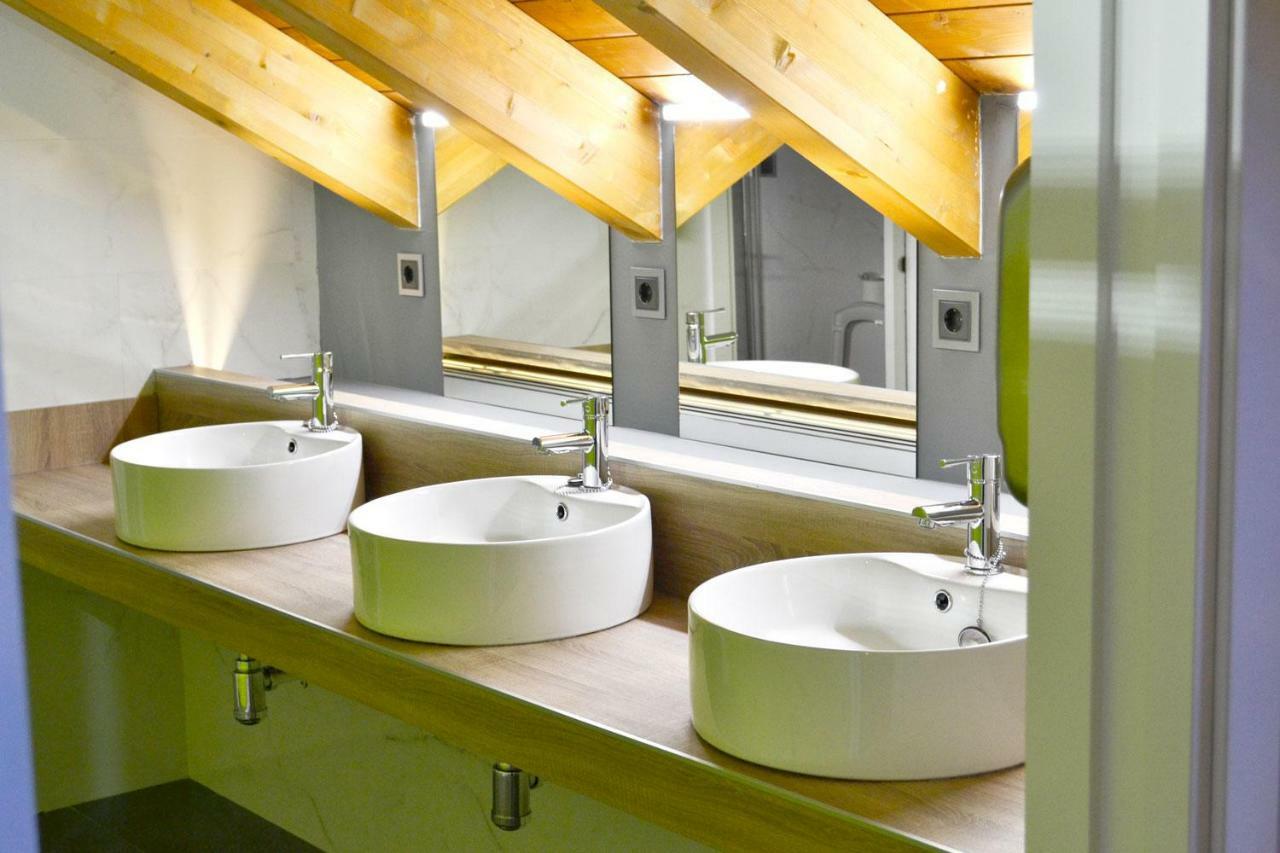Albergue Alda Pilgrim León Eksteriør bilde